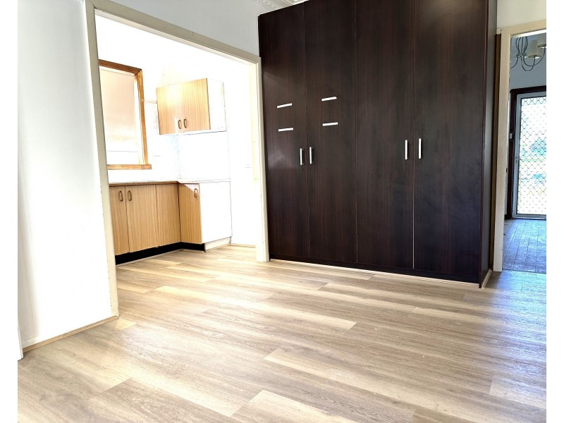 16 Centaur St, Revesby NSW 2212