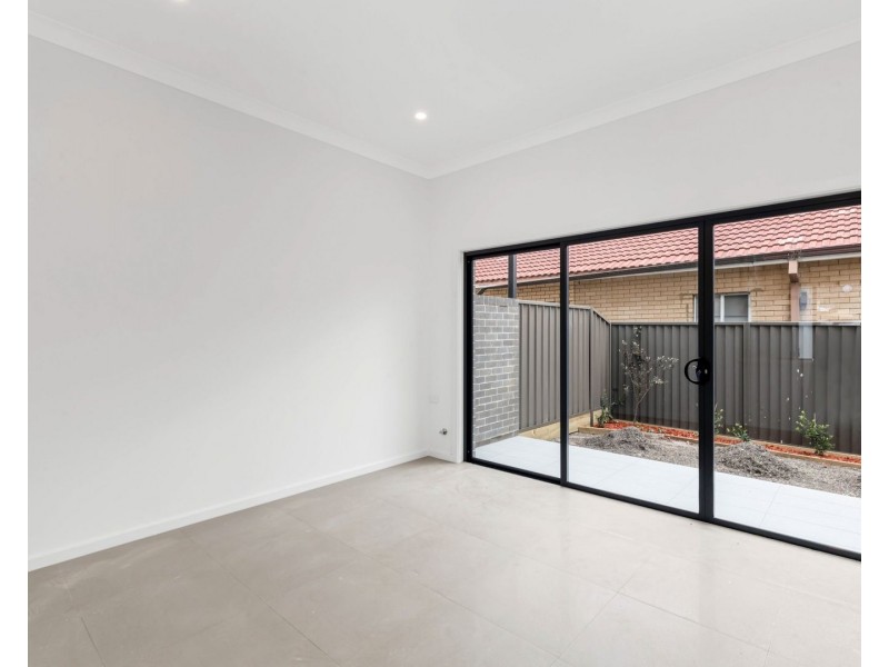 4/50 Marsh Parade, Casula NSW 2170