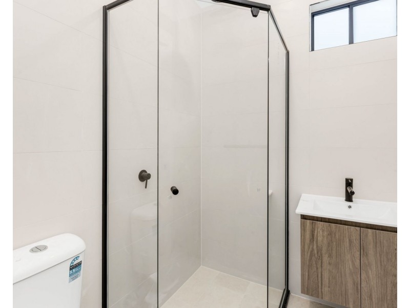 4/50 Marsh Parade, Casula NSW 2170