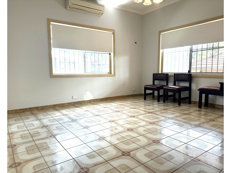 131 Evaline st, Campsie NSW 2194