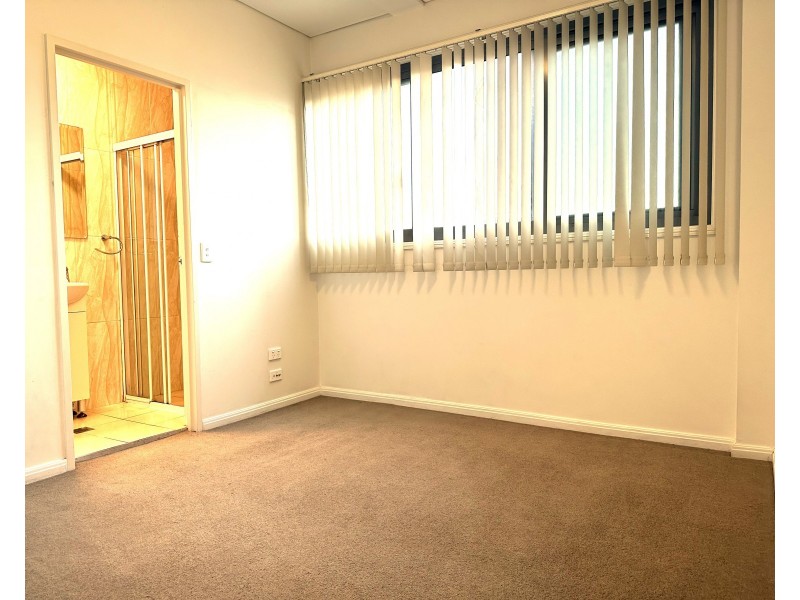 B402/75 Rickard Rd, Bankstown NSW 2200