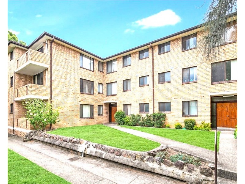 16/8 Hixson St, Bankstown NSW 2200