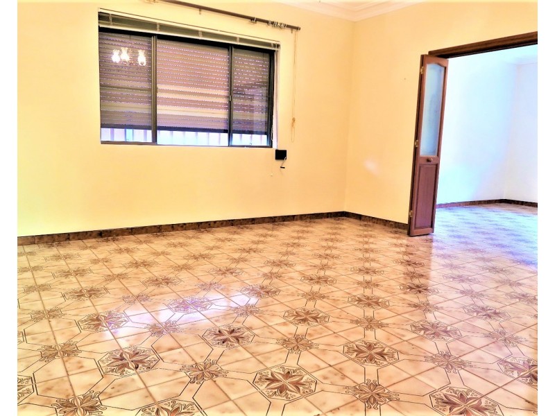 110 Waterloo Road, Greenacre NSW 2190