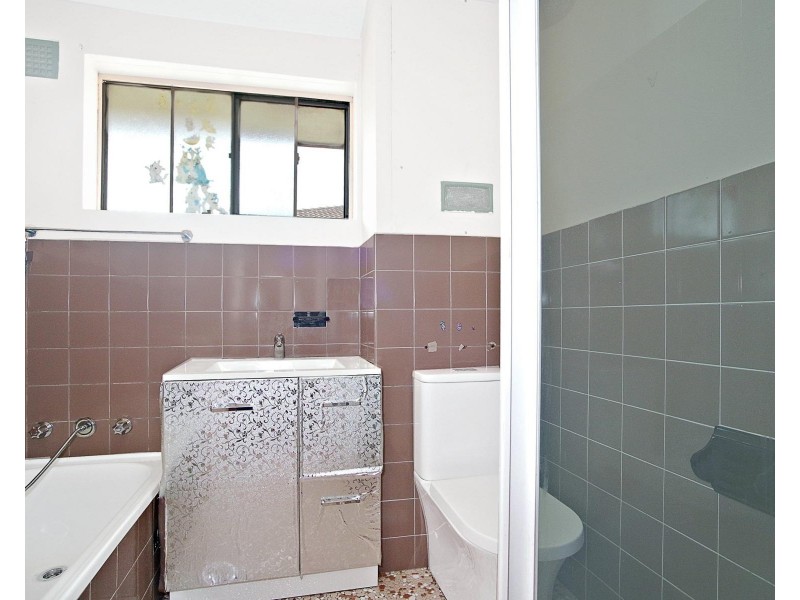 11/11 Croydon St, Lakemba NSW 2195