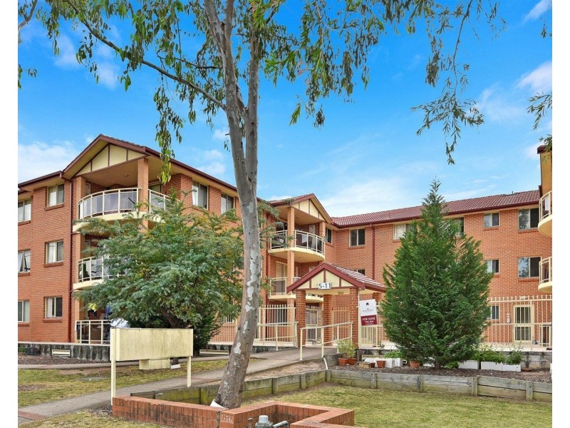 18/5 Weigand Avenue, Bankstown NSW 2200