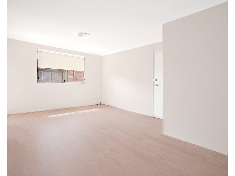 18/5 Weigand Avenue, Bankstown NSW 2200