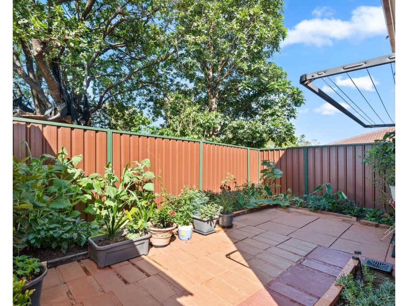 6/19 Kings Rd, Ingleburn NSW 2565