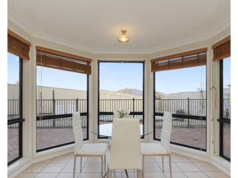 9 Butlers Close, West Hoxton NSW 2171