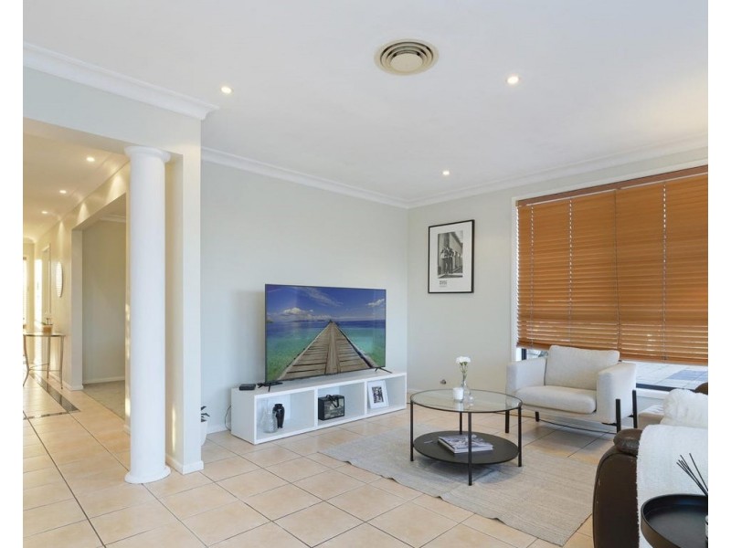 9 Butlers Close, West Hoxton NSW 2171