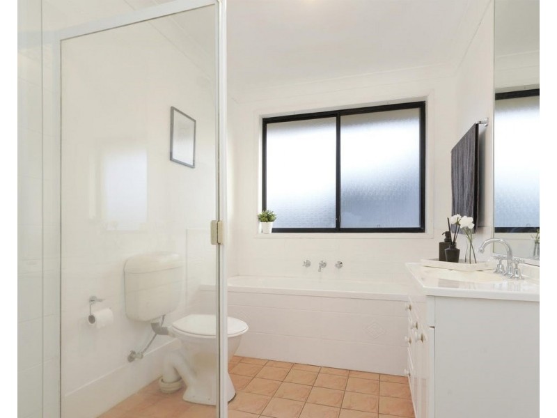 9 Butlers Close, West Hoxton NSW 2171