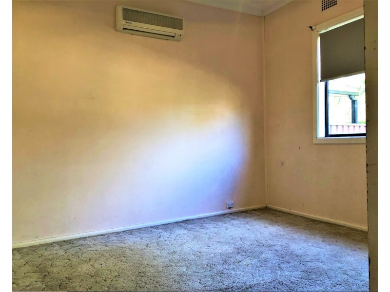 115 Adelaide street, Oxley Park NSW 2760