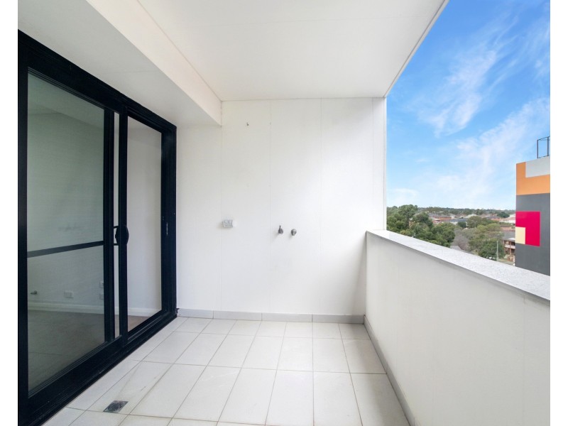 506/196A Stacey Street, Bankstown NSW 2200