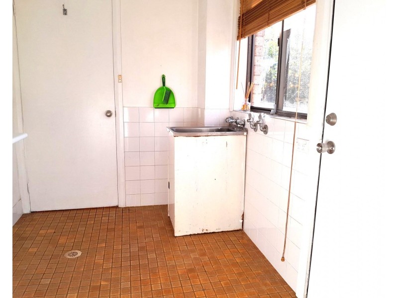 14/11 Campbell Hill Rd, Chester Hill NSW 2162