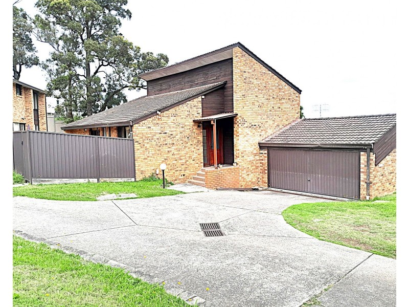 8/172 Old Kent Road, Mount Lewis NSW 2190