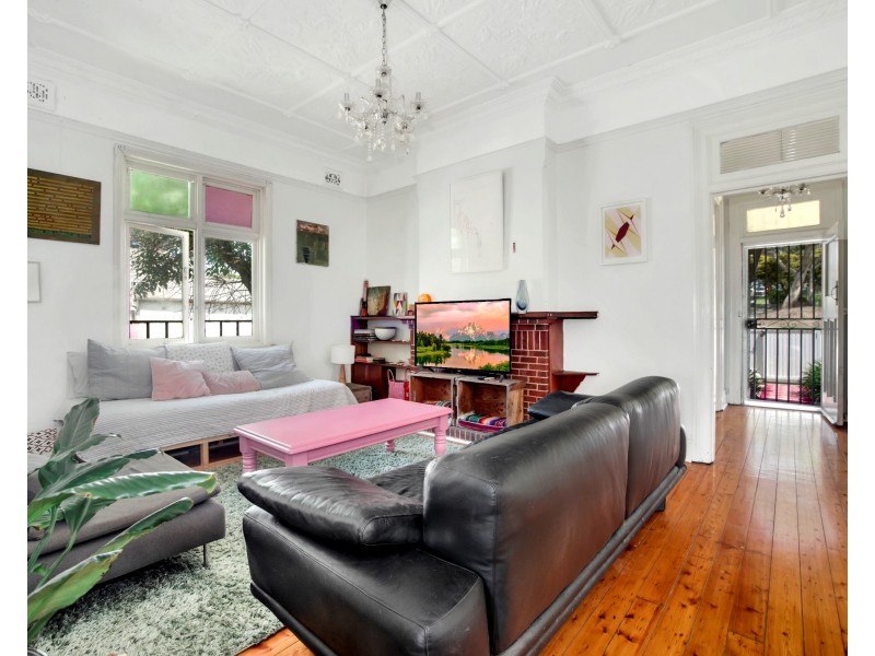 67 Dunstaffenage street, Hurlstone Park NSW 2193