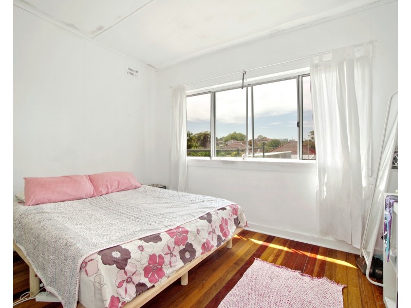 67 Dunstaffenage street, Hurlstone Park NSW 2193