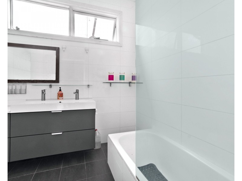 944 Punchbowl Road, Punchbowl NSW 2196