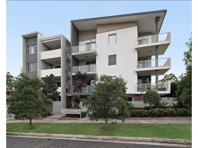 19/4 Peggy Street, Mays Hill NSW 2145