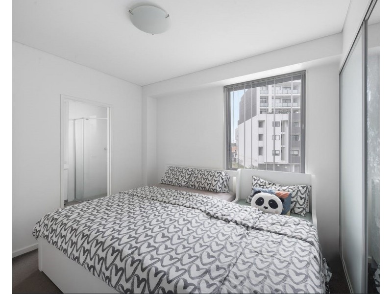 19/4 Peggy Street, Mays Hill NSW 2145