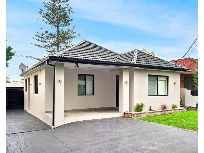 28 Carrisbrook Avenue, Punchbowl NSW 2196