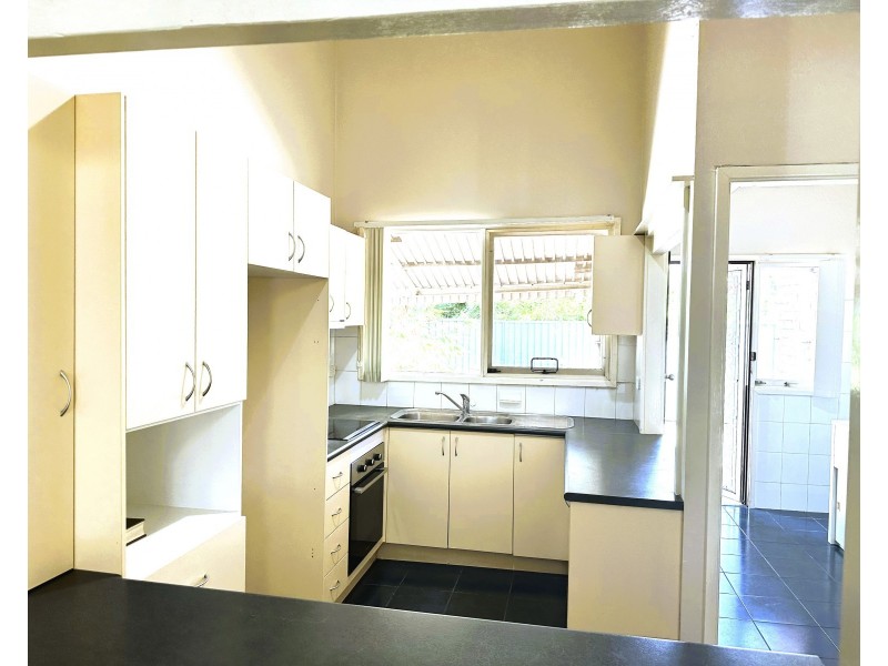 2/65 Taylor st, Condell Park NSW 2200