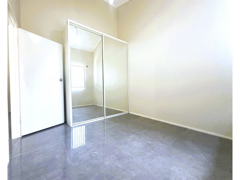 2/65 Taylor st, Condell Park NSW 2200