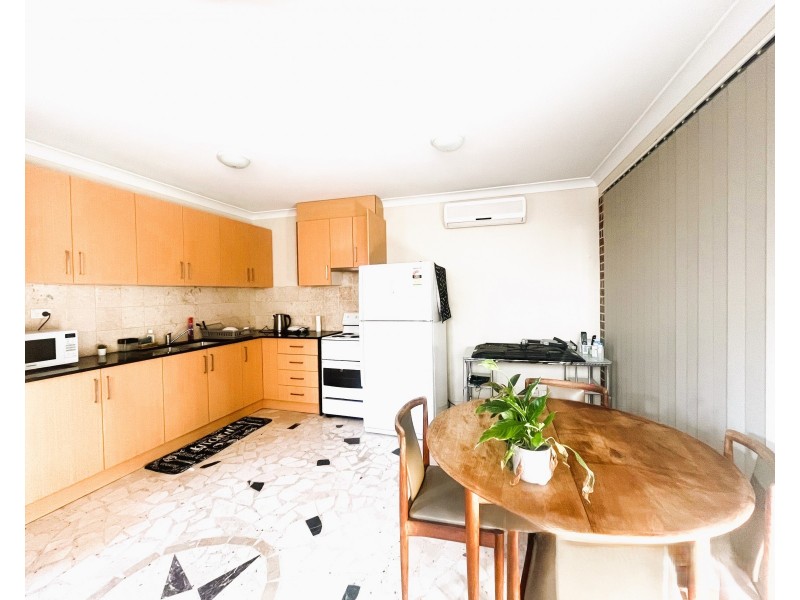 32 High St, Bankstown NSW 2200