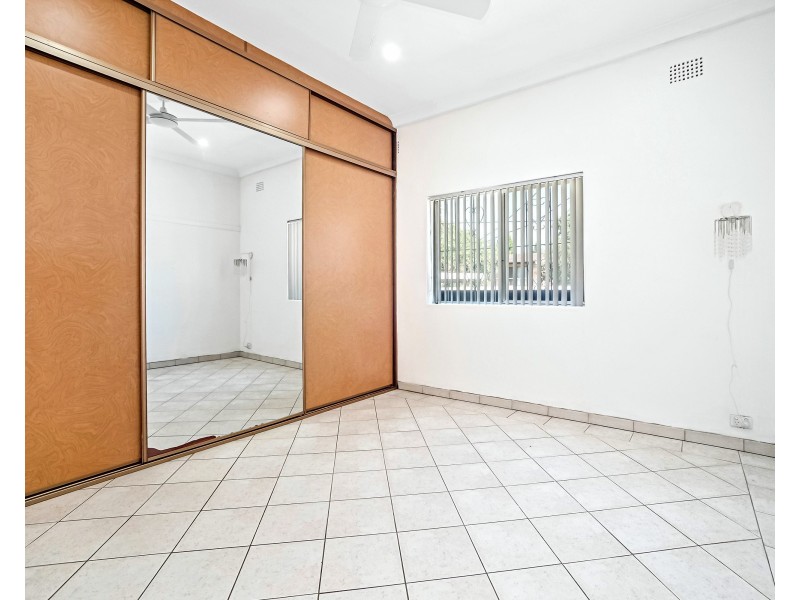 33 Shadforth Street, Wiley Park NSW 2195
