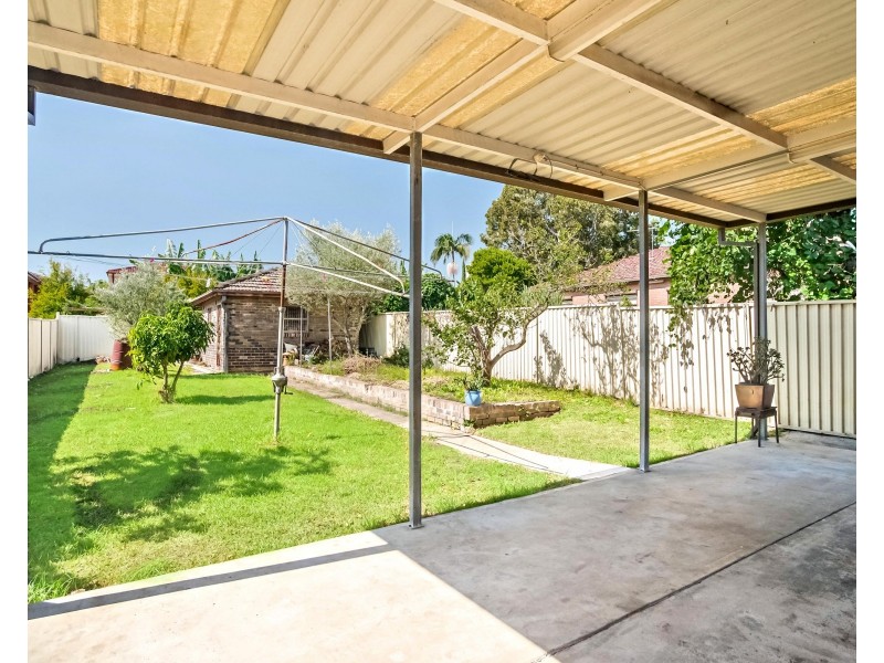 33 Shadforth Street, Wiley Park NSW 2195