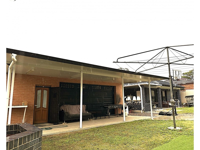 Granny Flat @44 Catherine st, Punchbowl NSW 2196