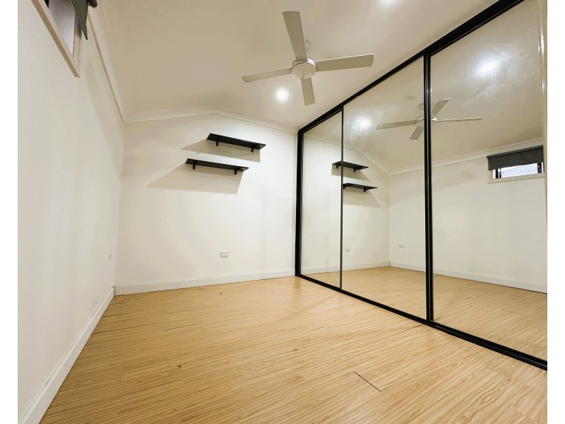 Granny Flat @44 Catherine st, Punchbowl NSW 2196