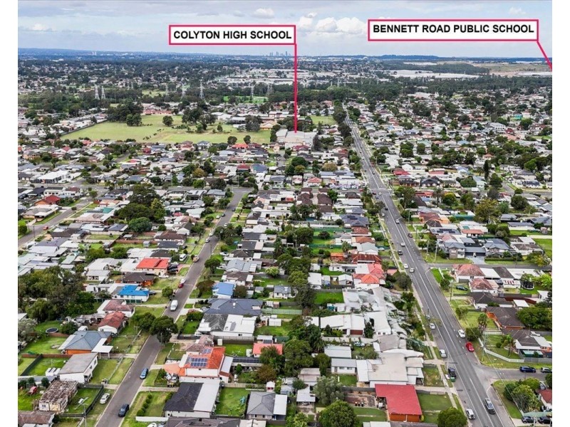 5 Croker Cres, Colyton NSW 2760