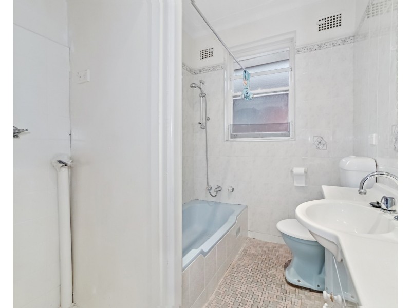 8/11 Myee Street, Lakemba NSW 2195