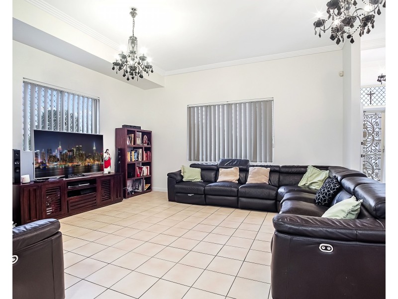 9A Frank Street, Mount Lewis NSW 2190