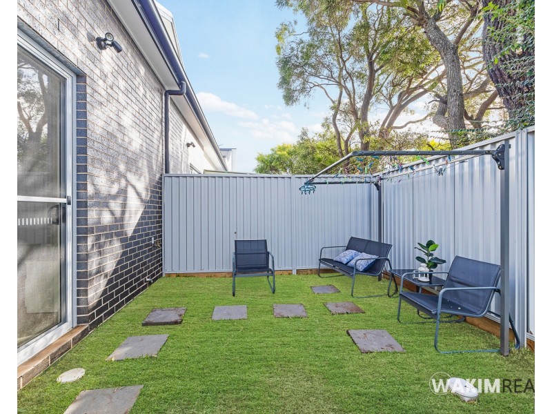 4/11 Junction Rd, Moorebank NSW 2170