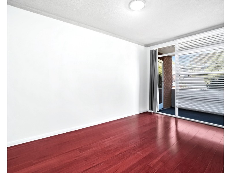 8/15 St Albans Road, Kingsgrove NSW 2208
