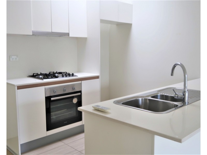 216/26 Cairds Ave, Bankstown NSW 2200