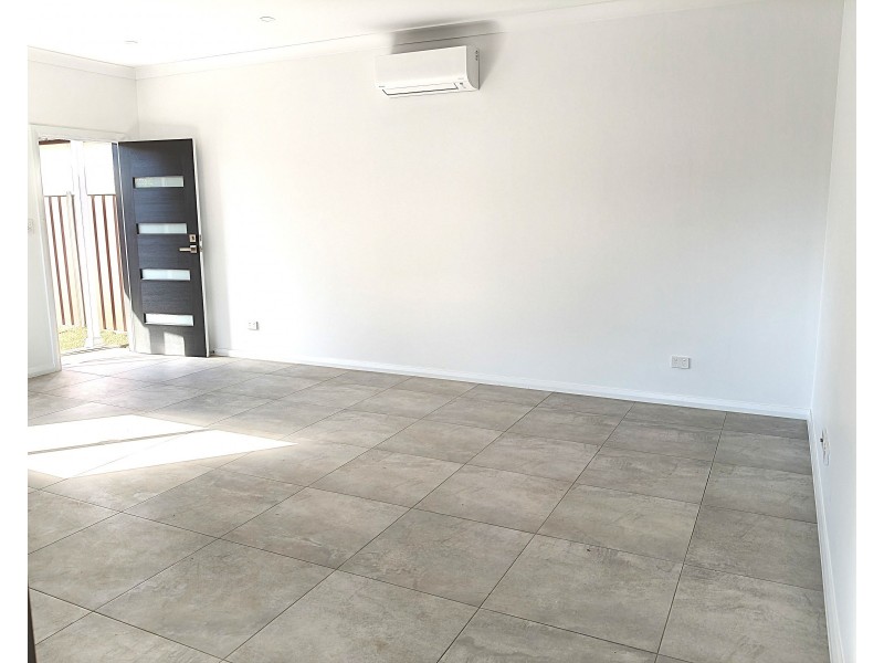 GF @879 Punchbowl Rd, Punchbowl NSW 2196