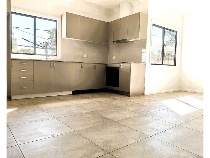 GF @879 Punchbowl Rd, Punchbowl NSW 2196