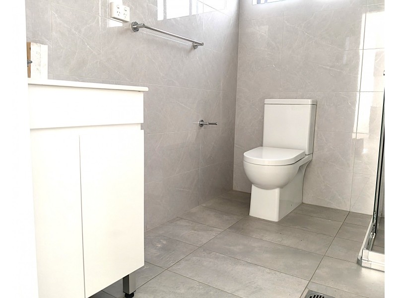 GF @879 Punchbowl Rd, Punchbowl NSW 2196