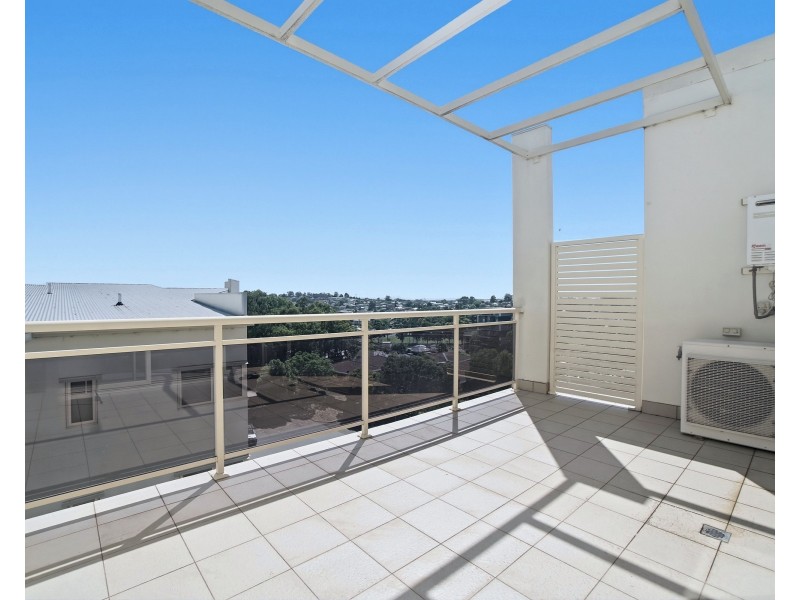 A503/580 hume highway, Yagoona NSW 2199