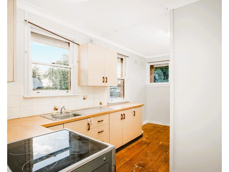 28 Kista Dan Avenue, Tregear NSW 2770