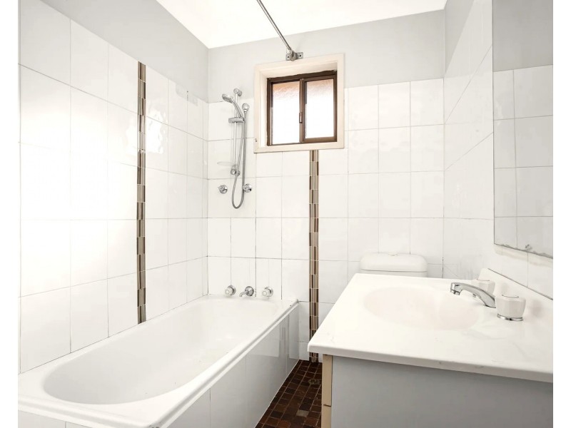 28 Kista Dan Avenue, Tregear NSW 2770