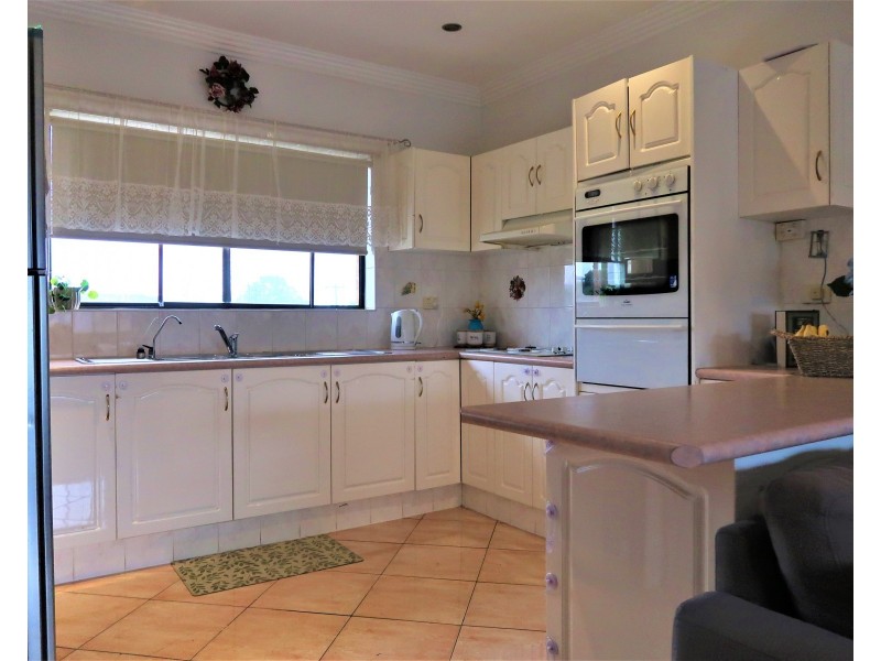 11 Warwick St, Punchbowl NSW 2196