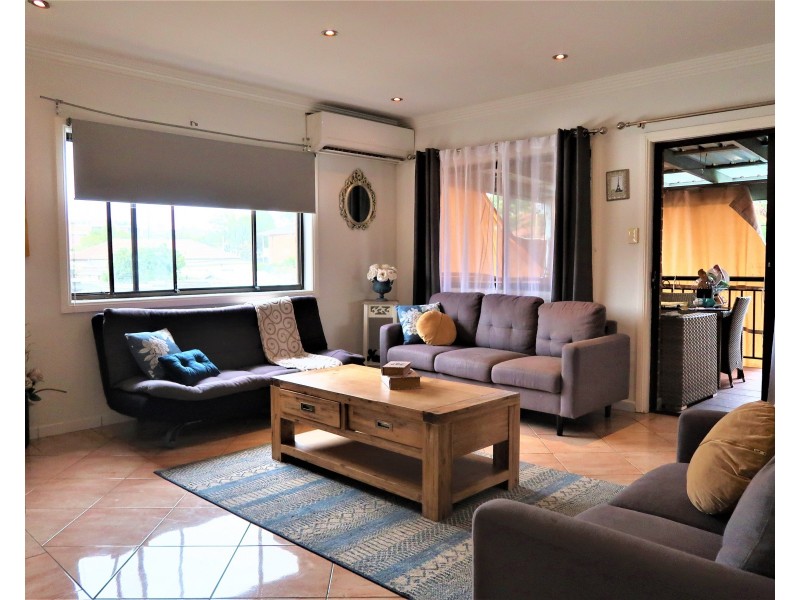 11 Warwick St, Punchbowl NSW 2196
