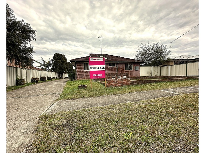 1/50 Brancourt Avenue, Bankstown NSW 2200