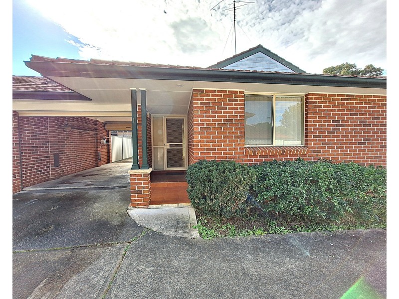 1/50 Brancourt Avenue, Bankstown NSW 2200