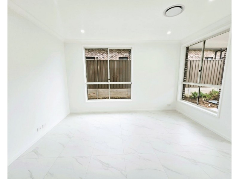 15A Granville St, Fairfield Heights NSW 2165