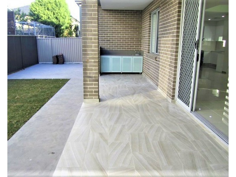 199 Acacia Ave, Greenacre NSW 2190