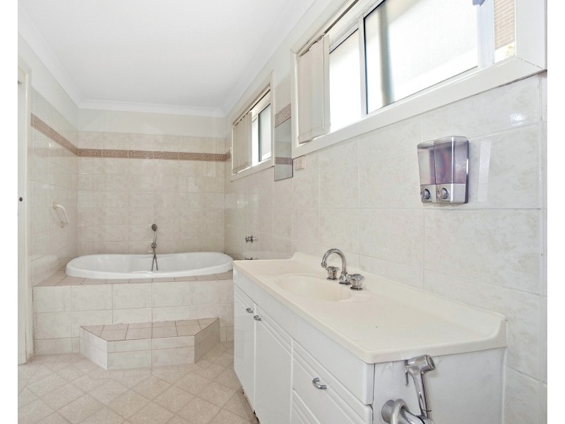 830 Hume Highway, Bass Hill NSW 2197